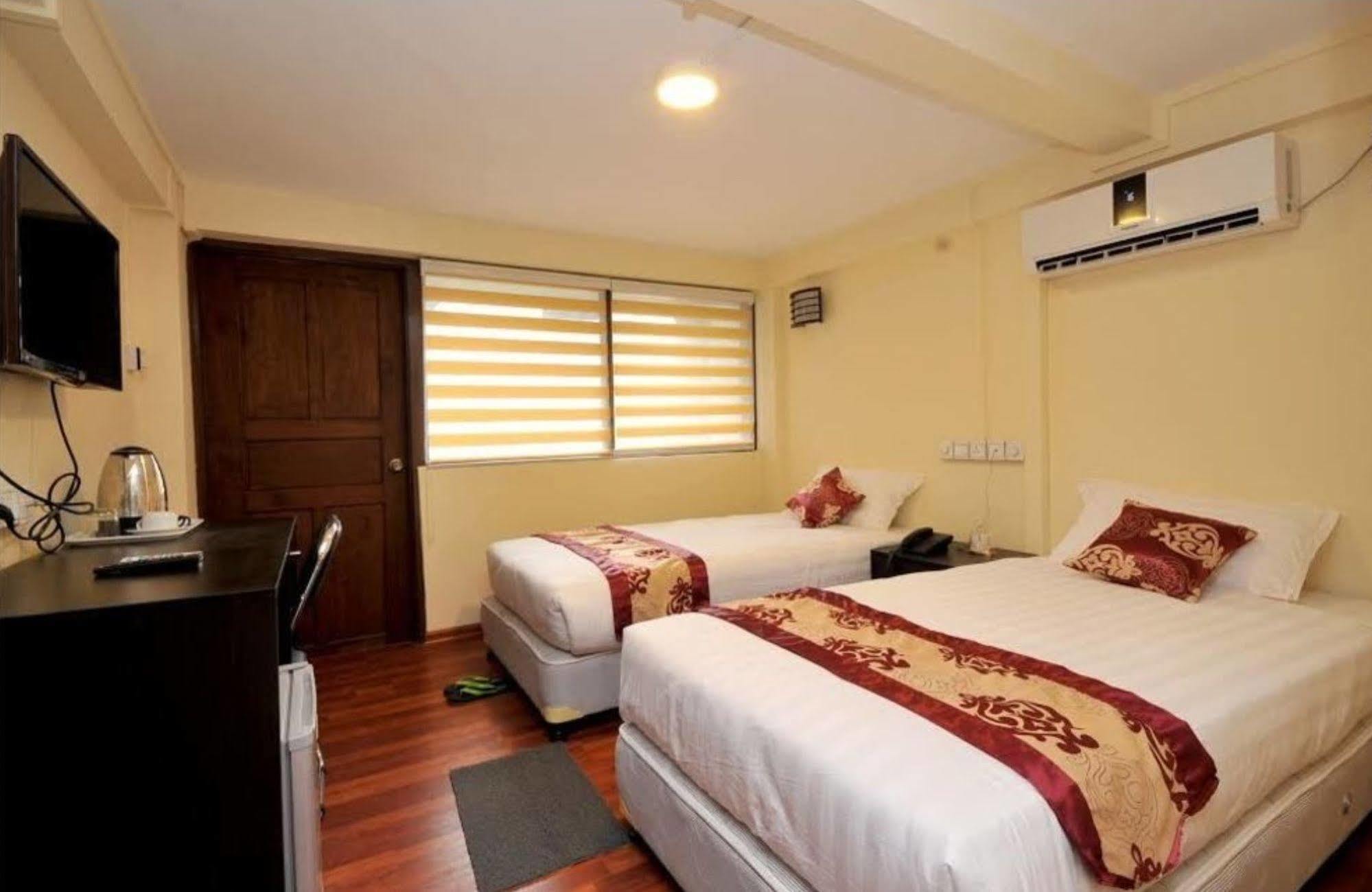 يانغون York Residence المظهر الخارجي الصورة